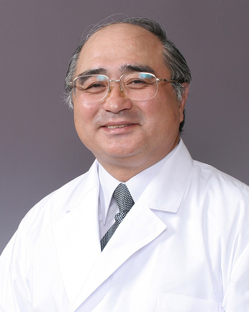 院長　藤咲　淳